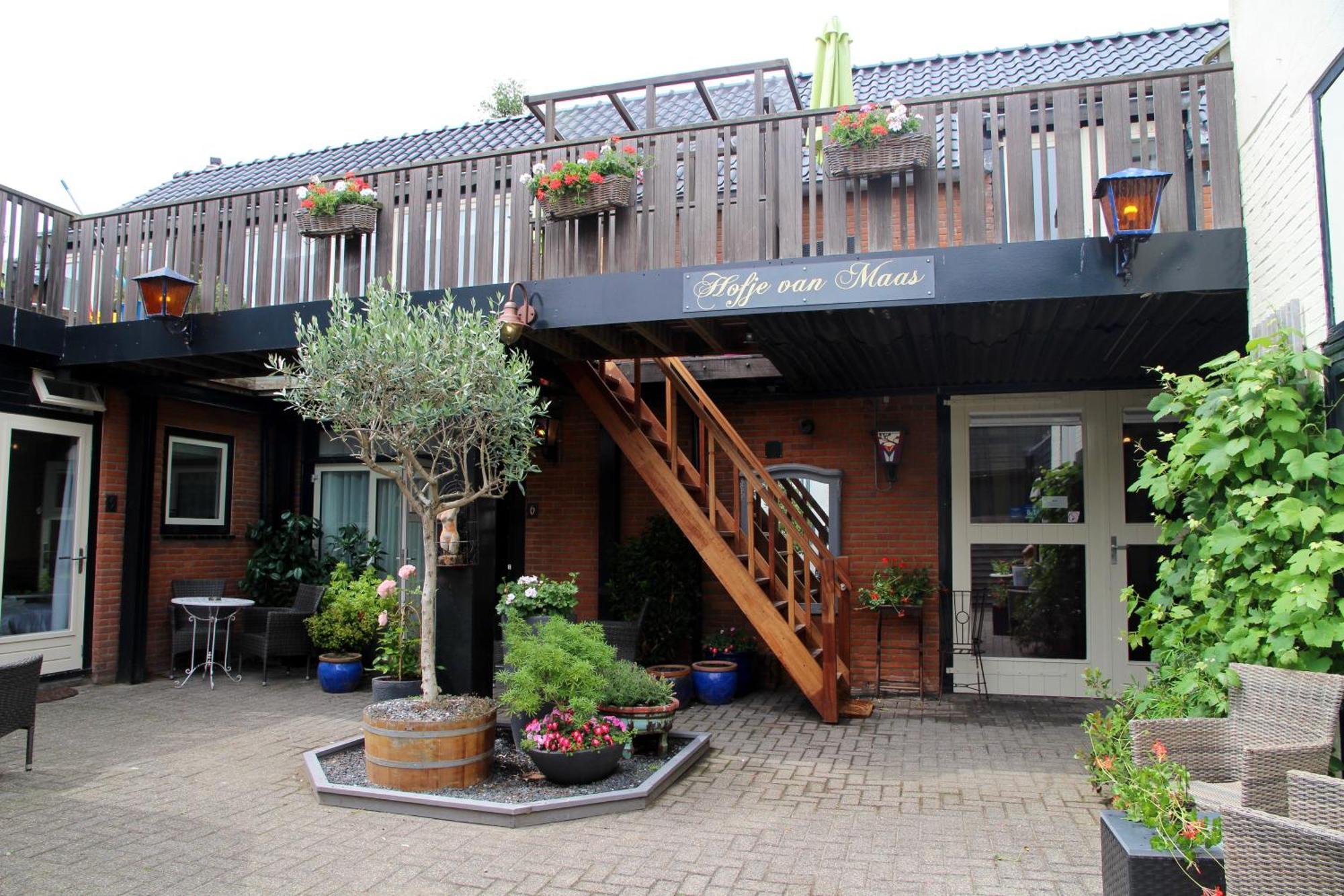Hofje Van Maas Zandvoort Luaran gambar